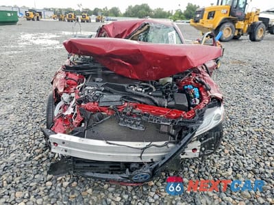 Piąte zdjęcie samochodu w środku: 2022 TOYOTA CAMRY XLE VIN:4T1F31AK1NU585576 - miniatura