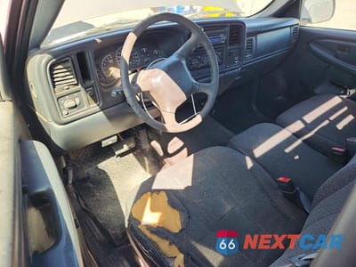 Zdjęcie 8 z 12 samochodu: 2000 CHEVROLET SILVERADO C1500 VIN:1GCEC14W5YZ229749 - miniatura