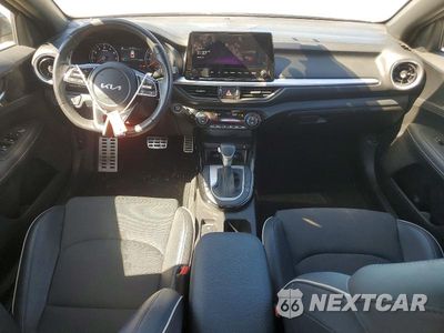 Zdjęcie 8 z 12 samochodu: 2024 KIA FORTE GT LINE VIN:3KPF54AD7RE830838 - miniatura