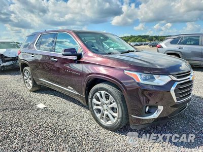 Czwarte zdjęcie samochodu z boku: 2021 CHEVROLET TRAVERSE PREMIER VIN:1GNEVKKW4MJ137759 - miniatura