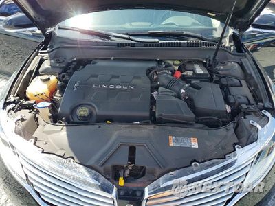 Zdjęcie 11 z 12 samochodu: 2016 LINCOLN MKZ VIN:3LN6L2JK2GR630377 - miniatura