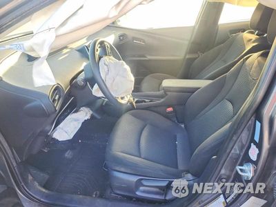 Zdjęcie 7 z 12 samochodu: 2021 TOYOTA PRIUS LE VIN:JTDKAMFU1M3151828 - miniatura