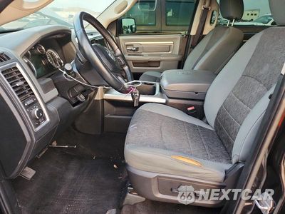 Zdjęcie 7 z 12 samochodu: 2016 RAM 1500 SLT VIN:1C6RR7TT2GS112896 - miniatura