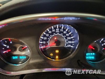 Zdjęcie 9 z 12 samochodu: 2013 CHRYSLER 200 LIMITED VIN:1C3CCBCG1DN501355 - miniatura