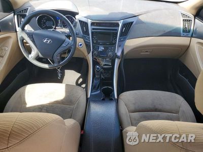 Zdjęcie 8 z 12 samochodu: 2015 HYUNDAI SONATA HYBRID BASE VIN:KMHEC4A47FA133536 - miniatura