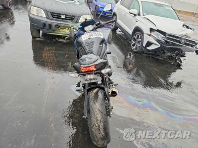 Czwarte zdjęcie samochodu z boku: 2022 KAWASAKI ZR900 VIN:JKAZR2F18NA041934 - miniatura