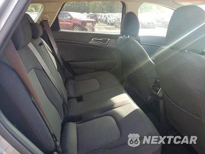Zdjęcie 11 z 13 samochodu: 2023 KIA SPORTAGE LX VIN:KNDPUCAG3P7088611 - miniatura