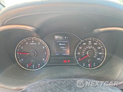 Zdjęcie 9 z 13 samochodu: 2017 KIA FORTE S VIN:3KPFL4A75HE027329 - miniatura