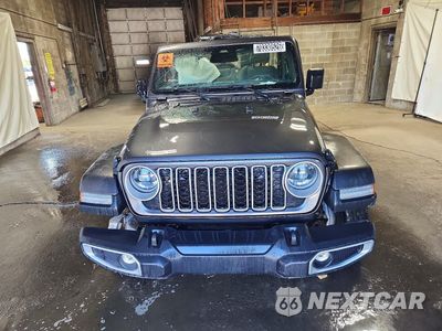 Piąte zdjęcie samochodu w środku: 2025 JEEP WRANGLER SAHARA VIN:1C4PJXEN4SW644237 - miniatura