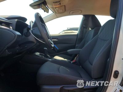 Zdjęcie 7 z 12 samochodu: 2021 TOYOTA COROLLA LE VIN:JTDEAMDE9MJ030937 - miniatura