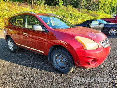 Czwarte zdjęcie samochodu z boku: 2014 NISSAN ROGUE SELECT S VIN:JN8AS5MV1EW708333 - miniatura