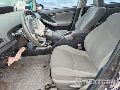 Zdjęcie 7 z 12 samochodu: 2012 TOYOTA PRIUS TWO VIN:JTDKN3DU4C1496007 - miniatura