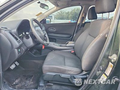 Zdjęcie 7 z 13 samochodu: 2016 HONDA HR-V EX VIN:3CZRU5H56GM704620 - miniatura