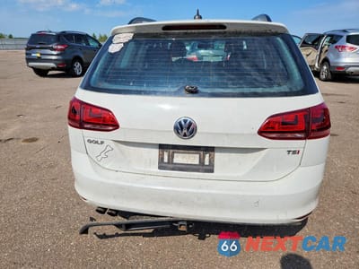 Zdjęcie 6 z 12 samochodu: 2017 VOLKSWAGEN GOLF SPORTWAGEN S VIN:3VWA17AU8HM511019 - miniatura