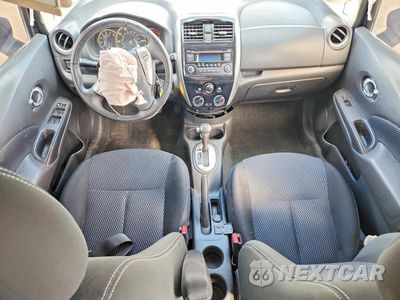 Zdjęcie 8 z 12 samochodu: 2015 NISSAN VERSA NOTE SV VIN:3N1CE2CP5FL357630 - miniatura