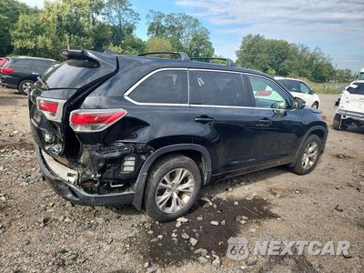 Trzecie zdjęcie samochodu z tyłu: 2015 TOYOTA HIGHLANDER LE PLUS VIN:5TDBKRFH4FS071924 - miniatura
