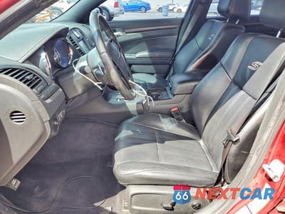 Zdjęcie 7 z 12 samochodu: 2013 CHRYSLER 300 S VIN:2C3CCABG5DH708111 - miniatura