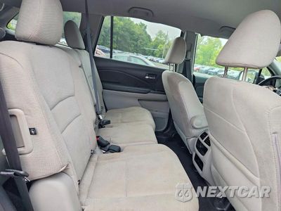 Zdjęcie 11 z 13 samochodu: 2016 HONDA PILOT LX VIN:5FNYF6H17GB109827 - miniatura