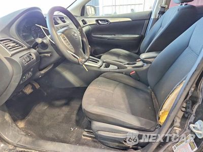 Zdjęcie 7 z 13 samochodu: 2017 NISSAN SENTRA S VIN:3N1AB7AP2HY242246 - miniatura