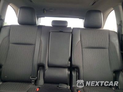Zdjęcie 10 z 13 samochodu: 2016 TOYOTA HIGHLANDER LE PLUS VIN:5TDBKRFH9GS342011 - miniatura