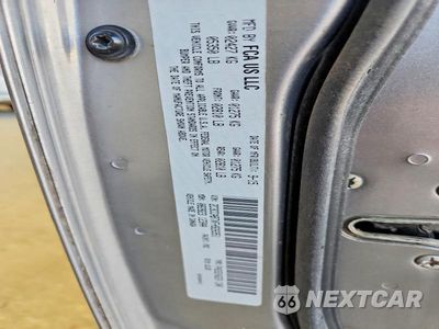 Zdjęcie 12 z 12 samochodu: 2015 CHRYSLER 300 S VIN:2C3CCABTXFH926951 - miniatura
