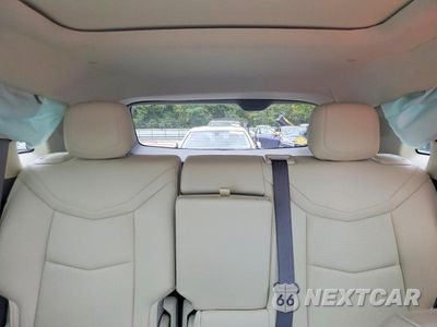 Zdjęcie 10 z 13 samochodu: 2023 CADILLAC XT5 PREMIUM LUXURY VIN:1GYKNDRS4PZ117277 - miniatura