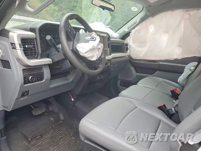 Zdjęcie 8 z 13 samochodu: 2026 FORD F250 SUPER DUTY VIN:1FTRF2BA6TED94506 - miniatura