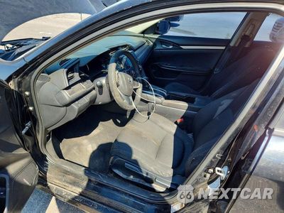 Zdjęcie 7 z 12 samochodu: 2016 HONDA CIVIC LX VIN:19XFC2F52GE099485 - miniatura