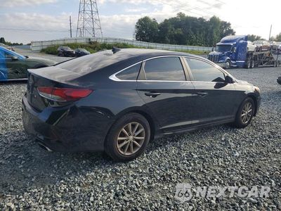 Trzecie zdjęcie samochodu z tyłu: 2018 HYUNDAI SONATA SE VIN:5NPE24AF0JH640899 - miniatura