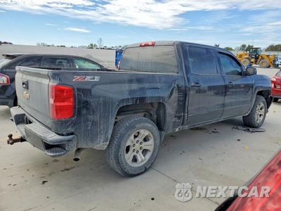 Trzecie zdjęcie samochodu z tyłu: 2017 CHEVROLET SILVERADO K1500 LT VIN:3GCUKRECXHG206761 - miniatura