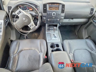 Zdjęcie 8 z 13 samochodu: 2012 NISSAN PATHFINDER S VIN:5N1AR1NN1CC633545 - miniatura