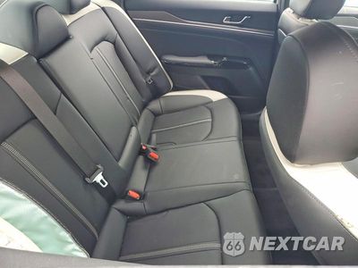 Zdjęcie 10 z 12 samochodu: 2027 KIA K5 GT LINE VIN:KNAG64J76V5528262 - miniatura