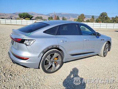 Trzecie zdjęcie samochodu z tyłu: 2023 AUDI E-TRON SPORTBACK PRESTIGE VIN:WA13ABGE1PB020418 - miniatura