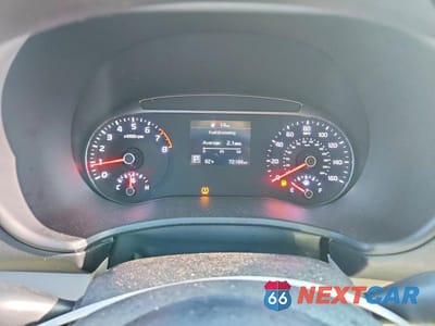 Zdjęcie 9 z 13 samochodu: 2022 KIA SOUL LX VIN:KNDJ23AU1N7808860 - miniatura