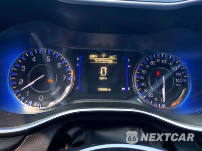 Zdjęcie 9 z 12 samochodu: 2015 CHRYSLER 200 LIMITED VIN:1C3CCCAB9FN640147 - miniatura