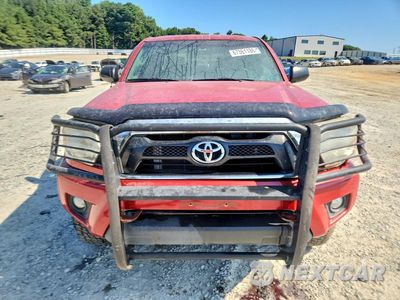 Piąte zdjęcie samochodu w środku: 2015 TOYOTA TACOMA DOUBLE CAB PRERUNNER VIN:5TFJU4GNXFX072955 - miniatura