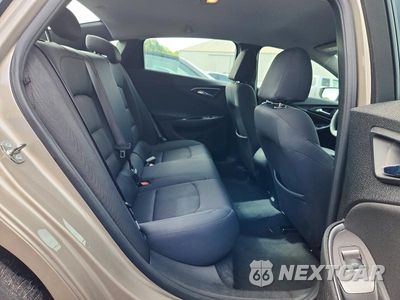 Zdjęcie 10 z 13 samochodu: 2022 CHEVROLET MALIBU LS VIN:1G1ZC5ST7NF153345 - miniatura