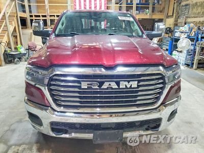 Piąte zdjęcie samochodu w środku: 2025 RAM 1500 LARAMIE VIN:1C6SRFJP7SN641933 - miniatura