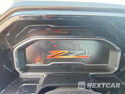 Zdjęcie 17 z 22 samochodu: 2023 CHEVROLET SILVERADO K1500 RST VIN:1GCUDEEL7PZ315521 - miniatura