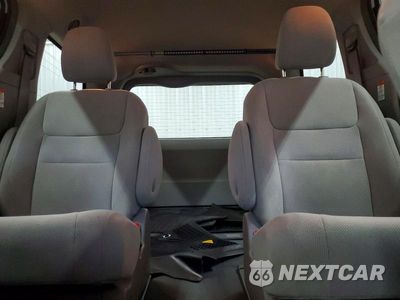 Zdjęcie 10 z 13 samochodu: 2019 TOYOTA SIENNA L 7-PASSENGER VIN:5TDZZ3DC4KS995353 - miniatura
