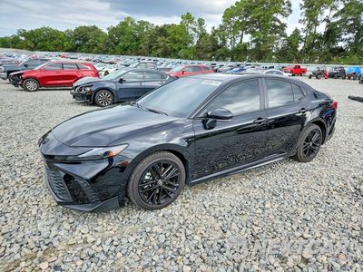 2025 TOYOTA CAMRY SE 4T1DAACK9SU203493 - główne zdjęcie licytacji z USA - miniatura