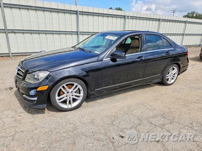 2013 MERCEDES-BENZ C 250 WDDGF4HB9DR269941 - główne zdjęcie licytacji z USA - miniatura