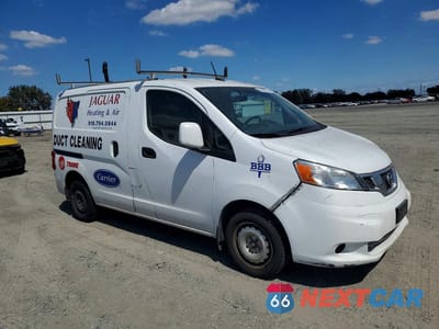 Czwarte zdjęcie samochodu z boku: 2015 NISSAN NV200 SV VIN:3N6CM0KN9FK735312 - miniatura