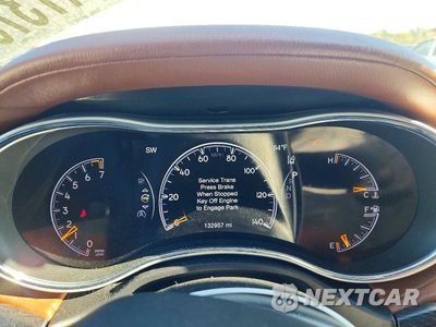 Zdjęcie 9 z 13 samochodu: 2018 JEEP GRAND CHEROKEE SUMMIT VIN:1C4RJFJG8JC479268 - miniatura