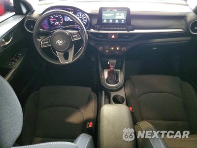 Zdjęcie 8 z 12 samochodu: 2020 KIA FORTE LXS VIN:3KPF24AD1LE202757 - miniatura