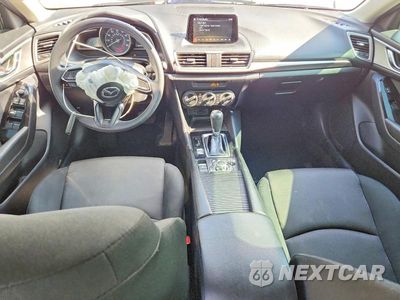 Zdjęcie 8 z 12 samochodu: 2018 MAZDA 3 SPORT VIN:3MZBN1U71JM258661 - miniatura