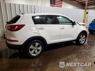 Trzecie zdjęcie samochodu z tyłu: 2012 KIA SPORTAGE LX VIN:KNDPB3A22C7333581 - miniatura