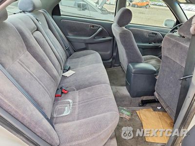 Zdjęcie 10 z 12 samochodu: 1998 TOYOTA CAMRY LE VIN:JT2BG22K1W0229397 - miniatura