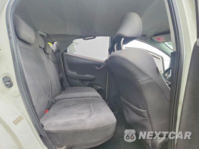 Zdjęcie 10 z 12 samochodu: 2010 HONDA FIT VIN:JHMGE8G28AS011368 - miniatura