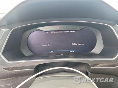 Zdjęcie 9 z 13 samochodu: 2019 VOLKSWAGEN TIGUAN SEL PREMIUM VIN:3VV4B7AX2KM019912 - miniatura